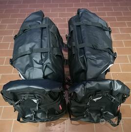 Kit Valige morbide impermeabili per moto