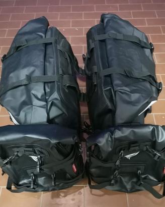 Kit Valige morbide impermeabili per moto