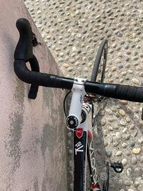 Bici da corsa Kuota kharma race carbonio