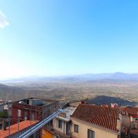 Casa indipendente su quattro livelli a Baunei