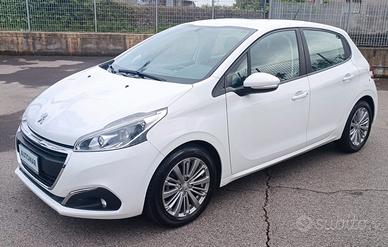 Peugeot 208 BlueHDi 75 5 porte Allure