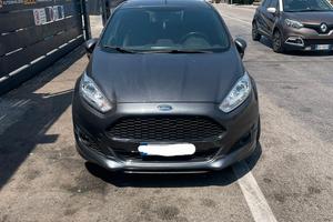 Aito Fiesta Ford ST Line