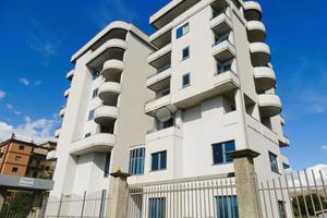 3 LOCALI A CASTROVILLARI