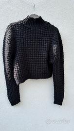 Maglione Zara nero corto a treccia morbido