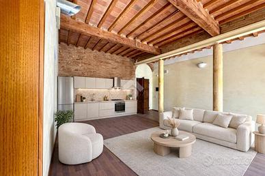 3 LOCALI A PONTEDERA