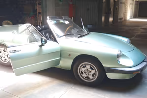 Alfa Romeo spider 2.0 duetto