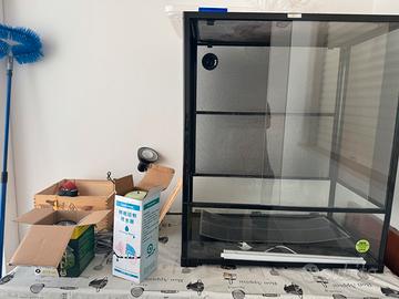 Terrario per rettili e accessori vari