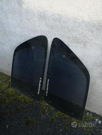 Vetri laterali posteriori Citroen saxo