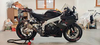 Aprilia RSV4 R 2009