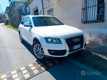 Audi Q5 2.0 TDI quattro | SOLI 88.000 KM | Tetto -