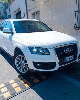 Audi Q5 2.0 TDI quattro | SOLI 88.000 KM | Tetto -