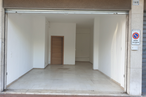 Locale 30 mq Mestre via Aleardi