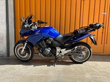 Honda cbf 600 s