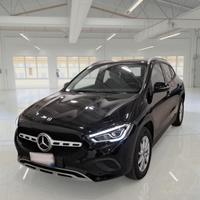 MERCEDES-BENZ GLA 180 D AUTOMATIC BUSINESS EXTRA C