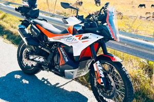 KTM  790 ADVENTURE