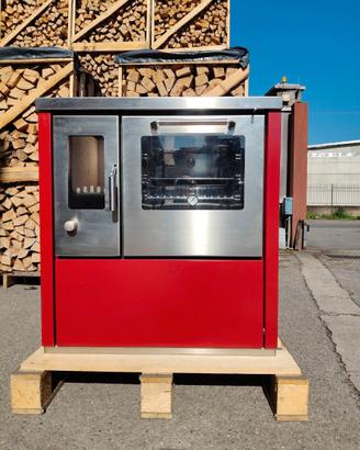 Cucina a legna De manicor E80 rossa NUOVA