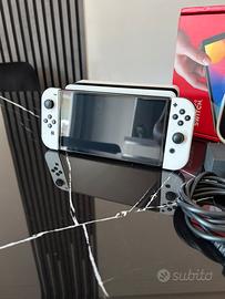 NINTENDO SWITCH CONSOLE OLED BIANCA