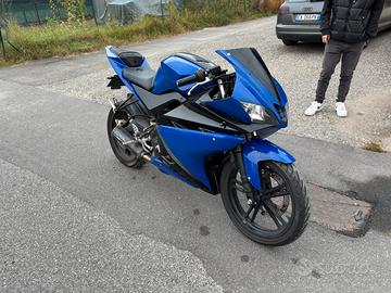 Yamaha yzf r125