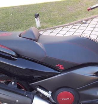 Rivestimento sella cover seat YAMAHA TMAX 2004_80