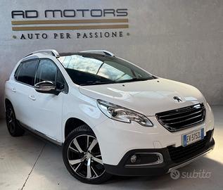 Peugeot 2008 Neopatentati+Tetto+Pelle+Allure