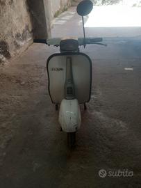 VESPA 50 SPECIAL
