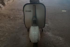 VESPA 50 SPECIAL