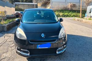 RENAULT Scénic 3ª serie - 2012