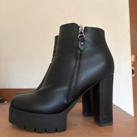 trionchetto stivaletto con tacco 39