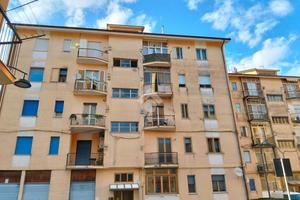 4 LOCALI A AVELLINO