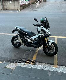 Xadv 750