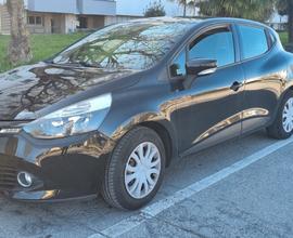 RENAULT Clio 4ª serie - 2014