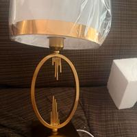 Lampada da tavolo colo oro