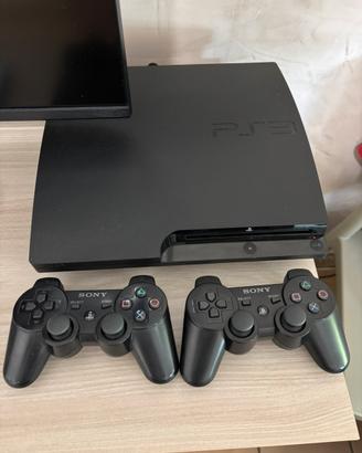 PS3 SLIM 320GB + 2 joystick originali + 6 giochi