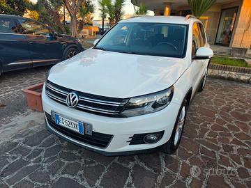 Volkswagen Tiguan 2.0 TDI 140CV 4MOTION DSG Sport 