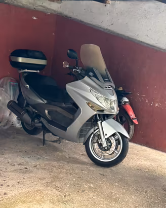 Kymco 500