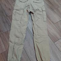 pantaloni cargo