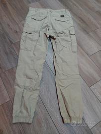 pantaloni cargo