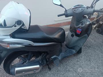 sh 125