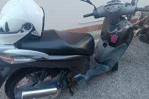 sh 125