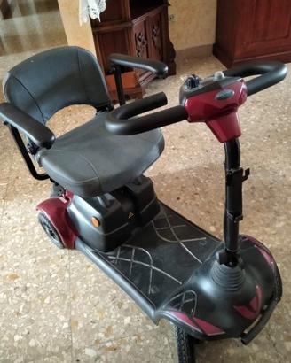 Scooter per anziani e disabili 