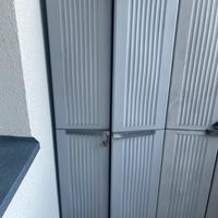 Armadio in plastica per esterno