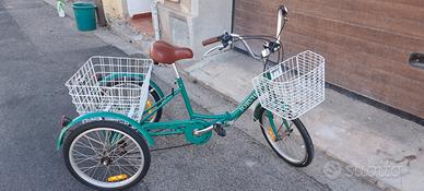 triciclo per adulti