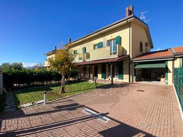 Villa a schiera a San Leo