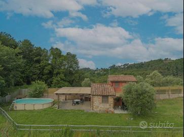 Villa singola nelle colline di Camaiore