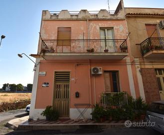 Casa indipendente in in Via Pastrengo 1, Avola