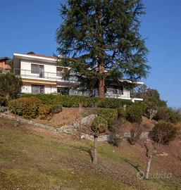 villa indipendente arredata, panoramica e con giar