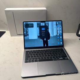 Mac Book Air 2022 M2