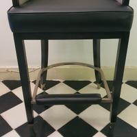 Sgabello pregiato Pelle  