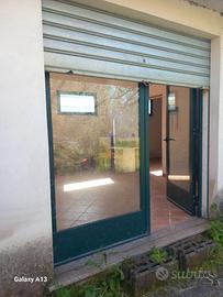 Ampio terreno con casetta