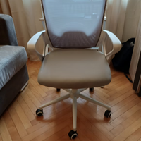 Sedia Ufficio Ergonomica – PARI AL NUOVO